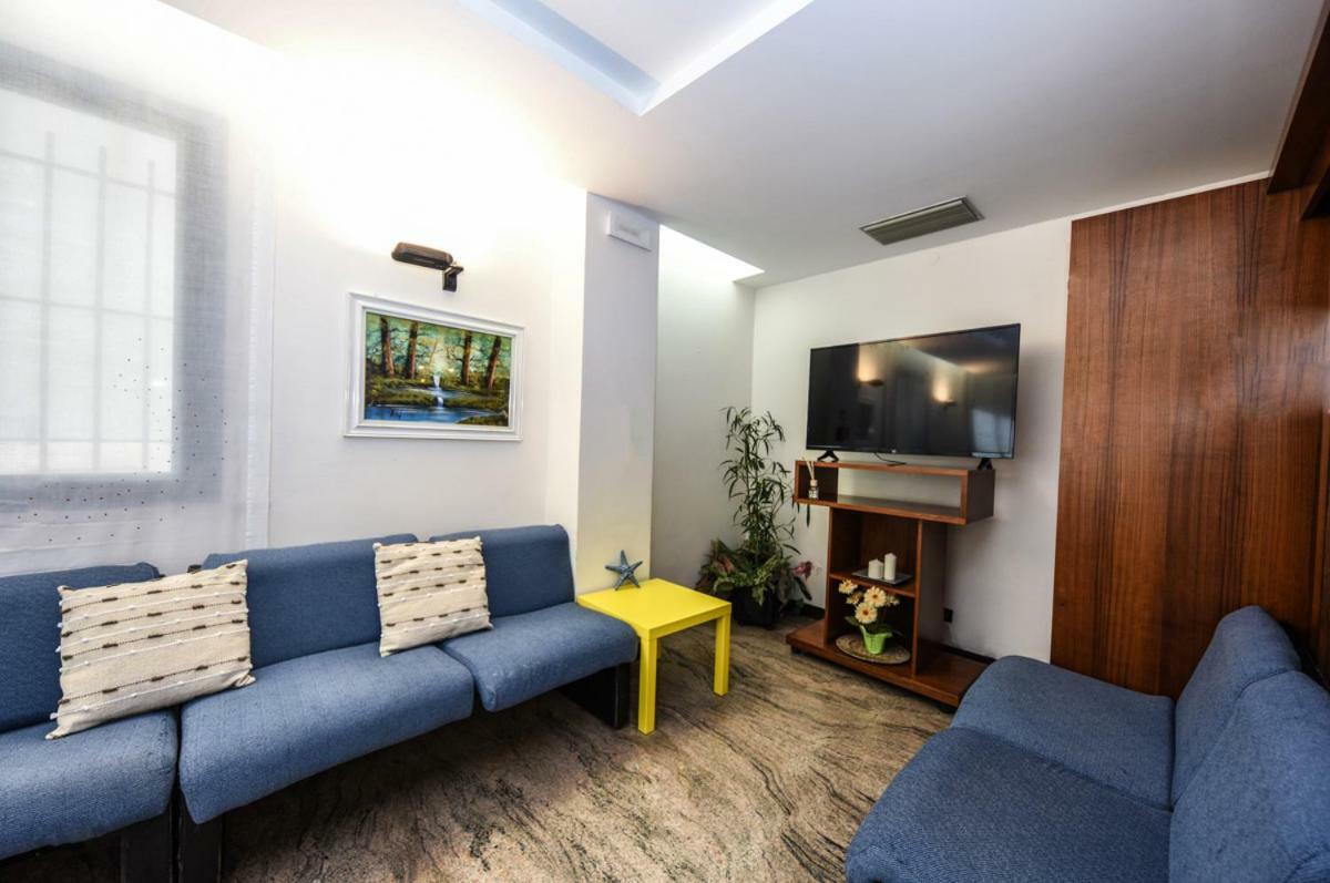 Hotel Caesar Мисано Адриатико Екстериор снимка